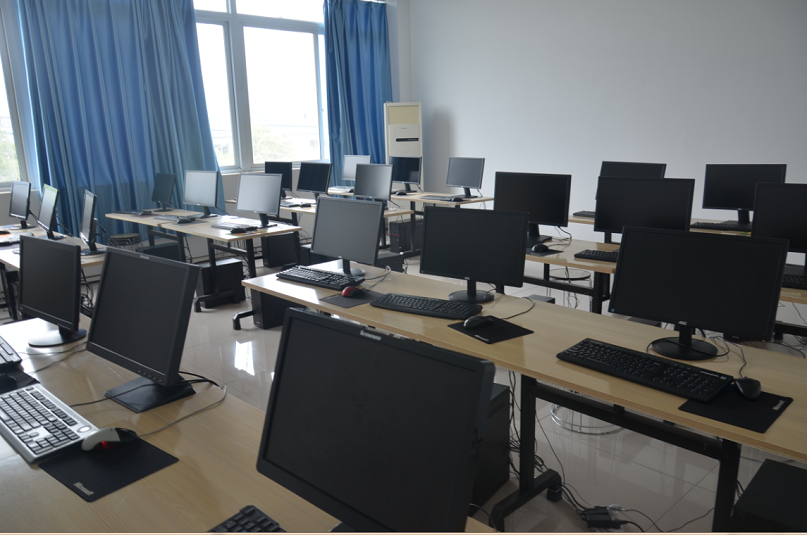 学校机房虚拟机主机