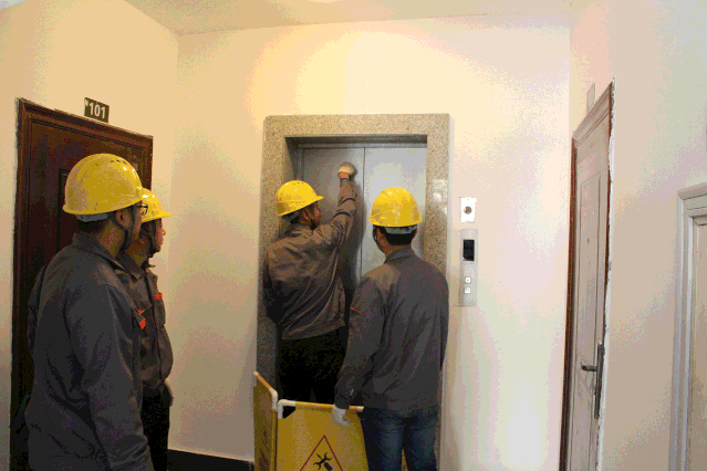 更换电梯主机属于什么问题