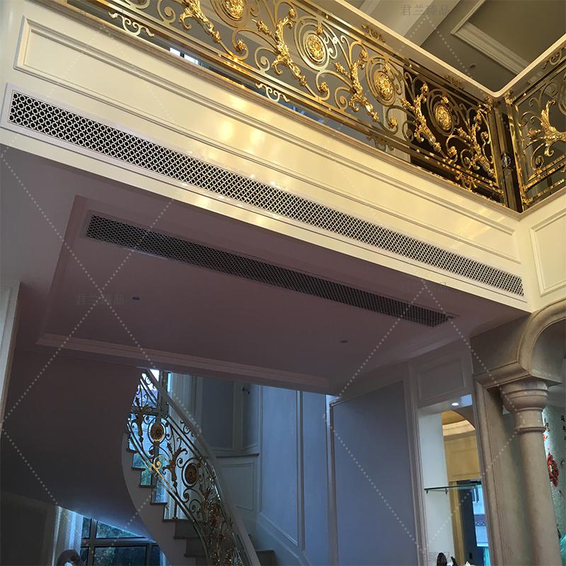 中央空调回风口在主机的什么位置