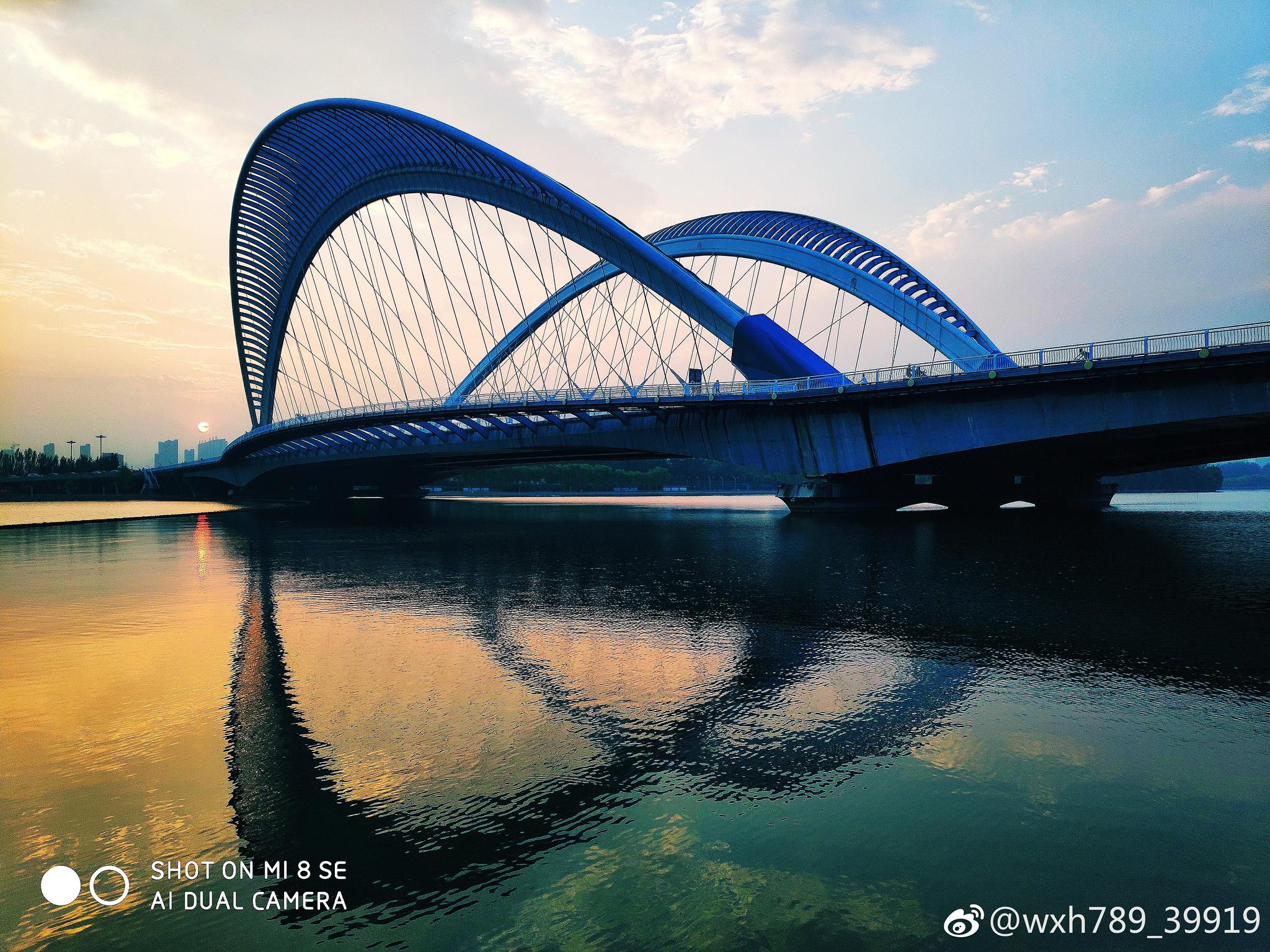 桥接后副路由器怎么连接主机