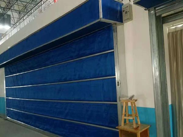 消防主机启动卷帘门