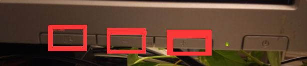 三星显示器突然不显示主机亮