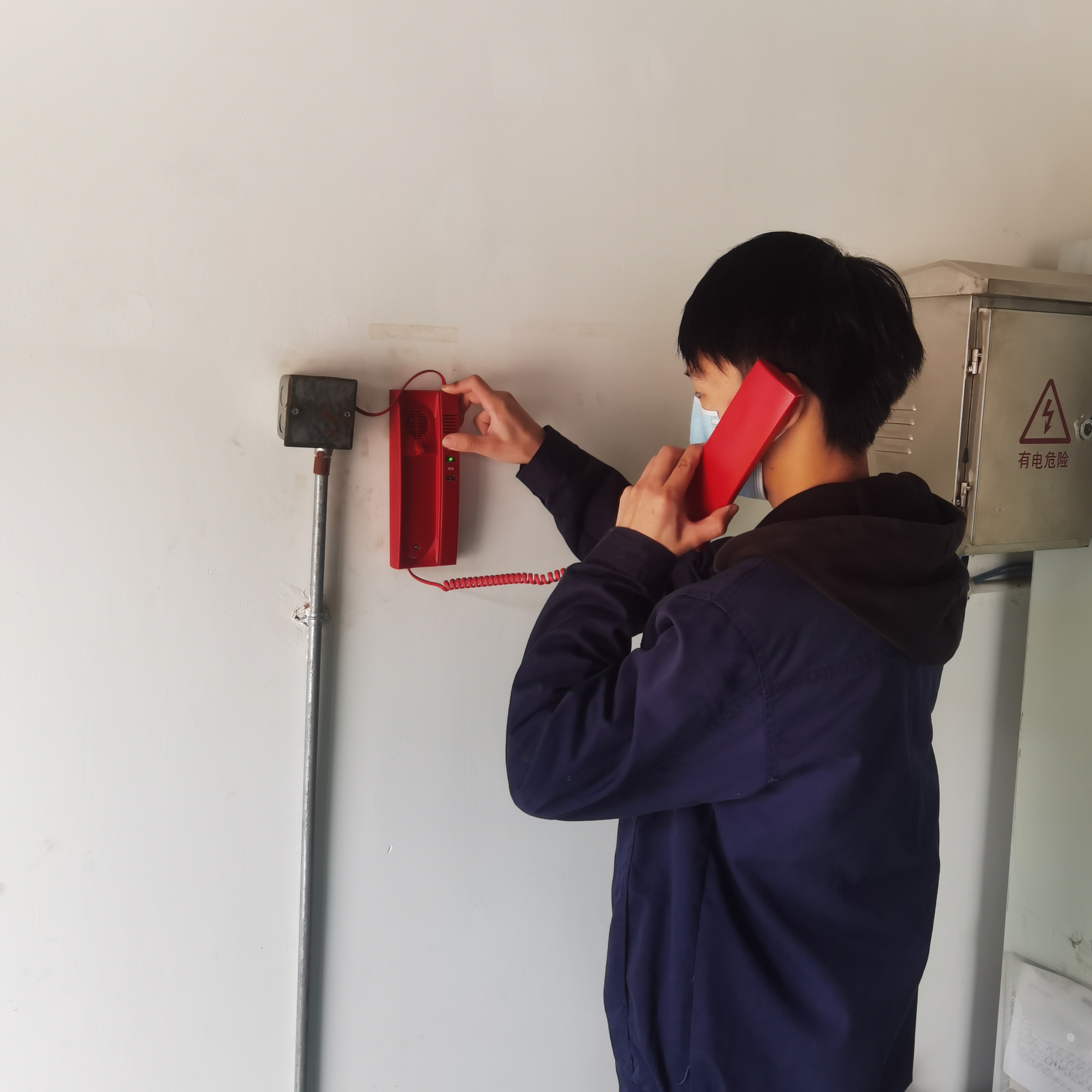 消防主机怎么打电话