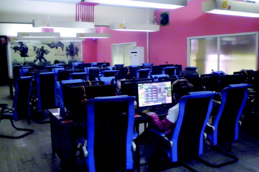 为什么网吧只有几台主机