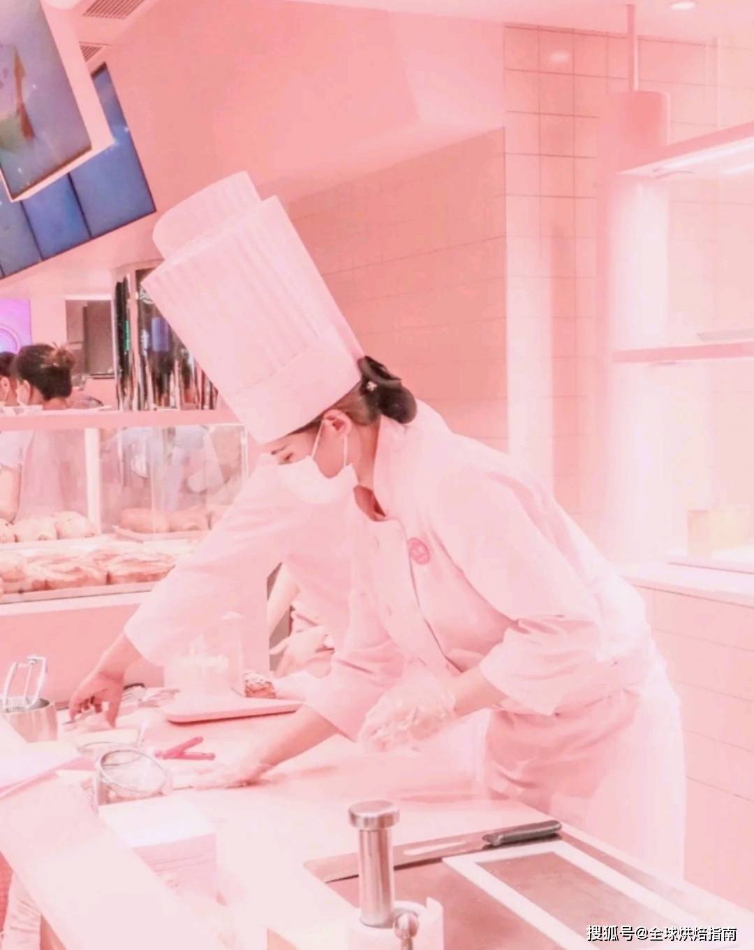 服务器主机占内存多少合适