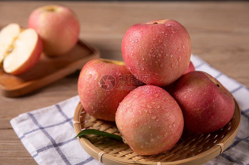 苹果手机用主机充电