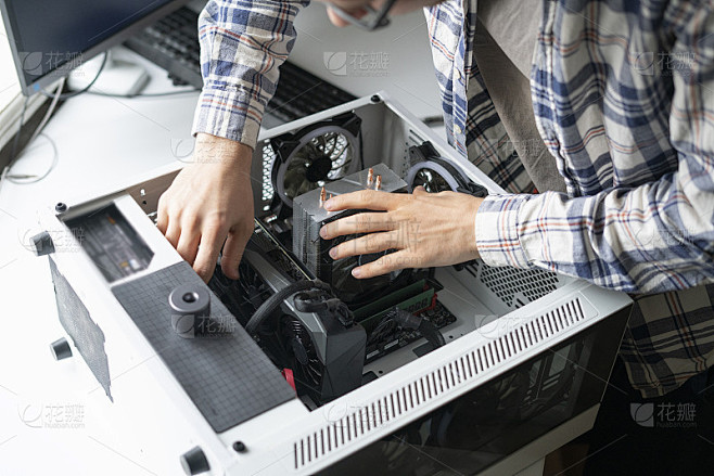 修电脑主机主板多少钱一个