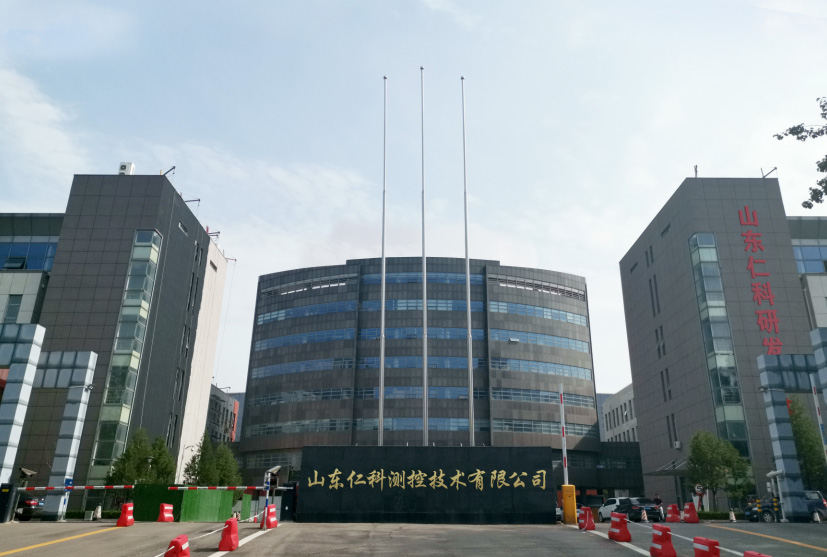 建大仁科环境监控主机