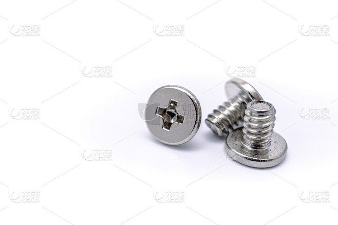 连接电脑和主机的螺丝在哪买