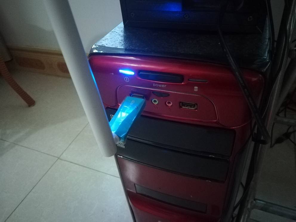 开料机主机进水