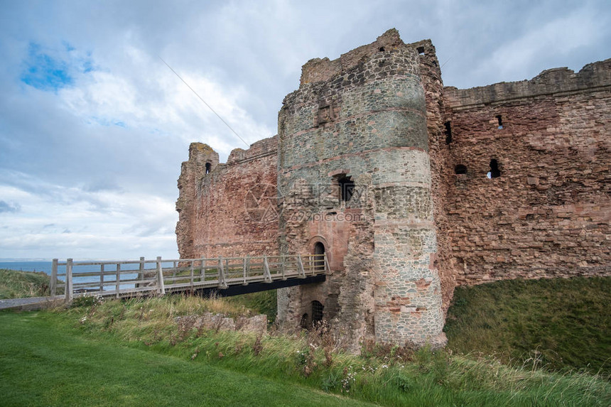 堡垒之夜主机这么多建造