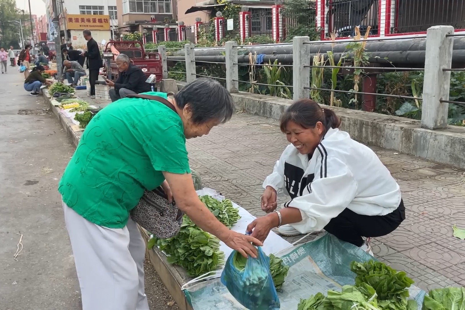董伟主机没卖了