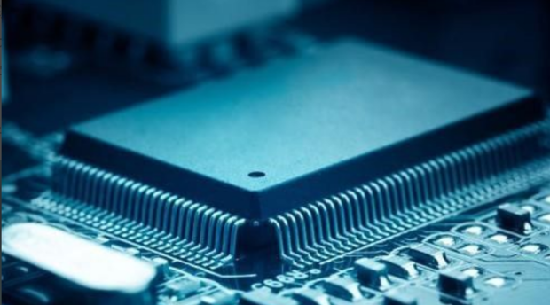 计算机硬件包括主机与外