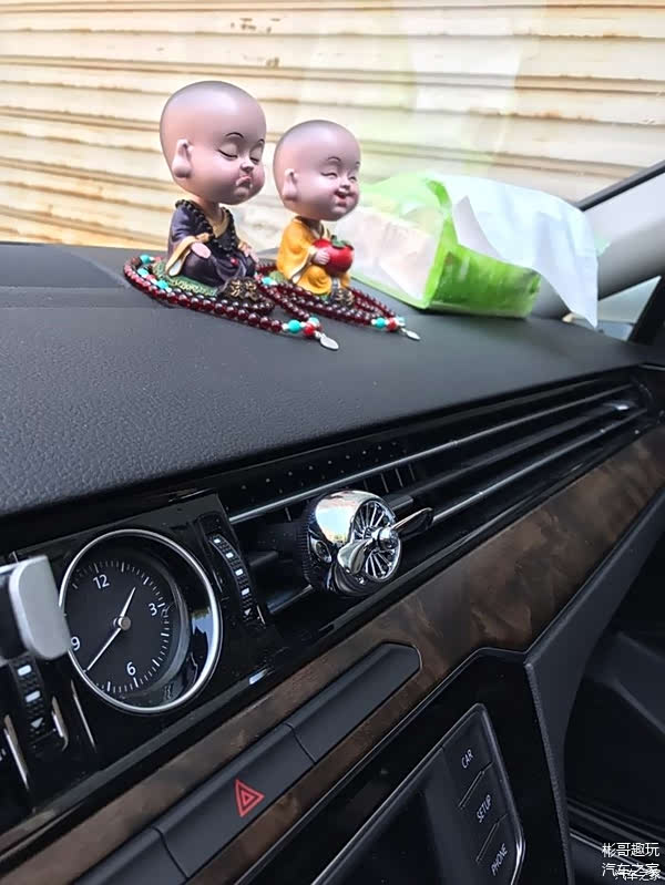 电脑主机夏天放在车里