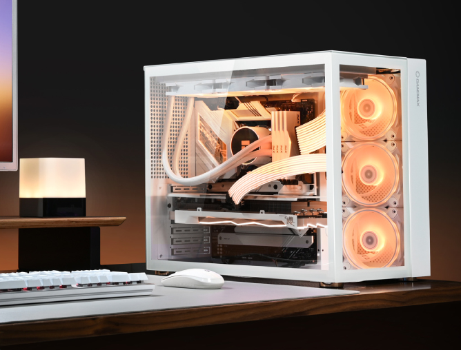 一般台式电脑主机装几个风扇