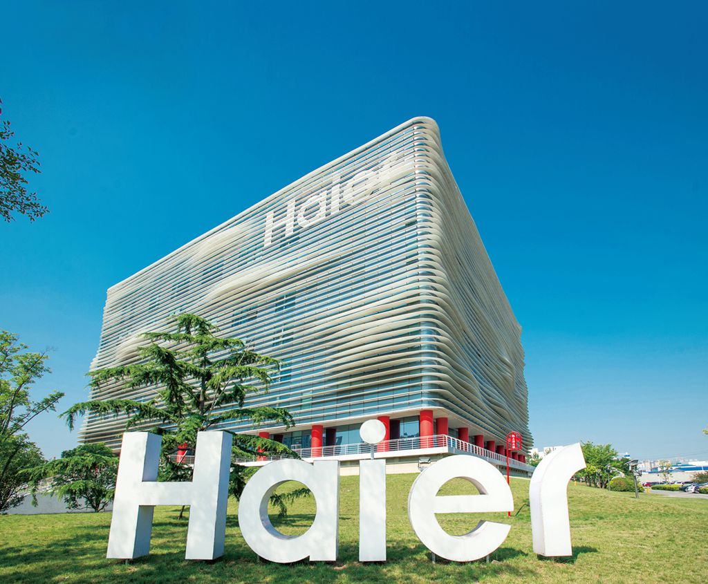 海尔主机怎样放光驱