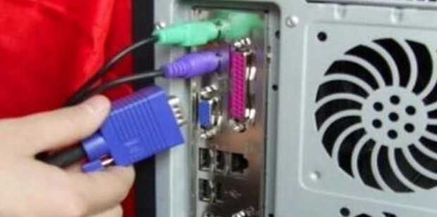 电脑主机无视频信号输出