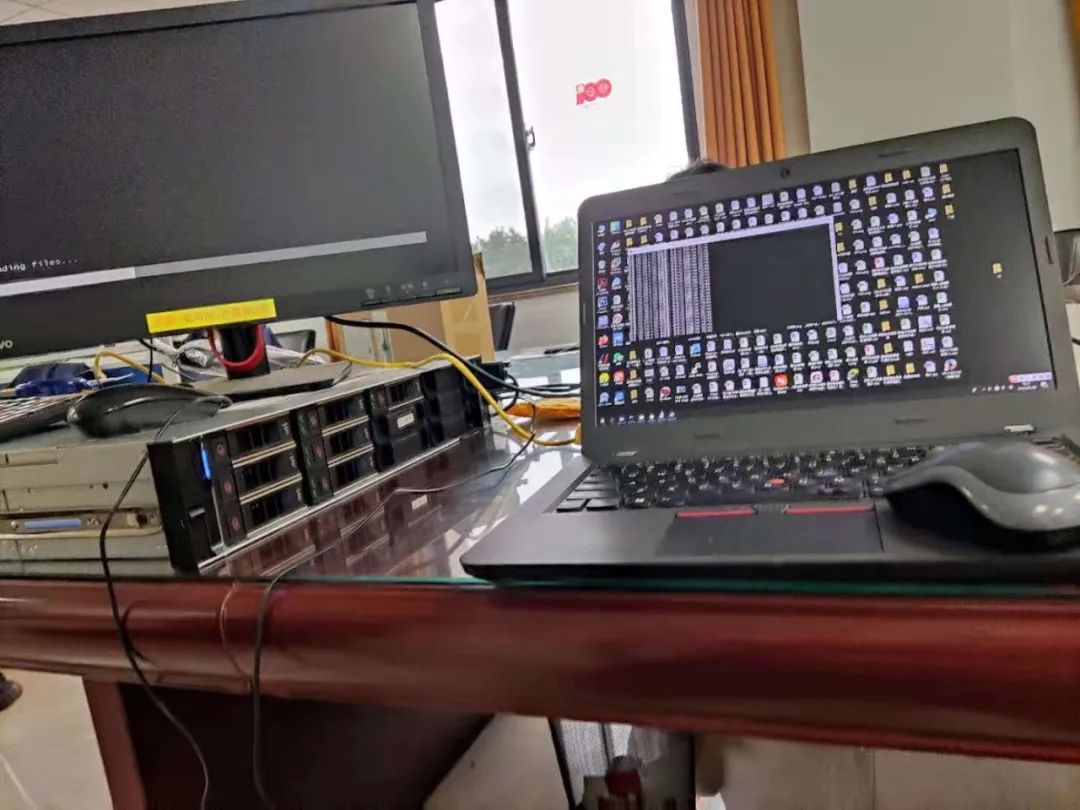 服务器主机用什么系统安装软件吗