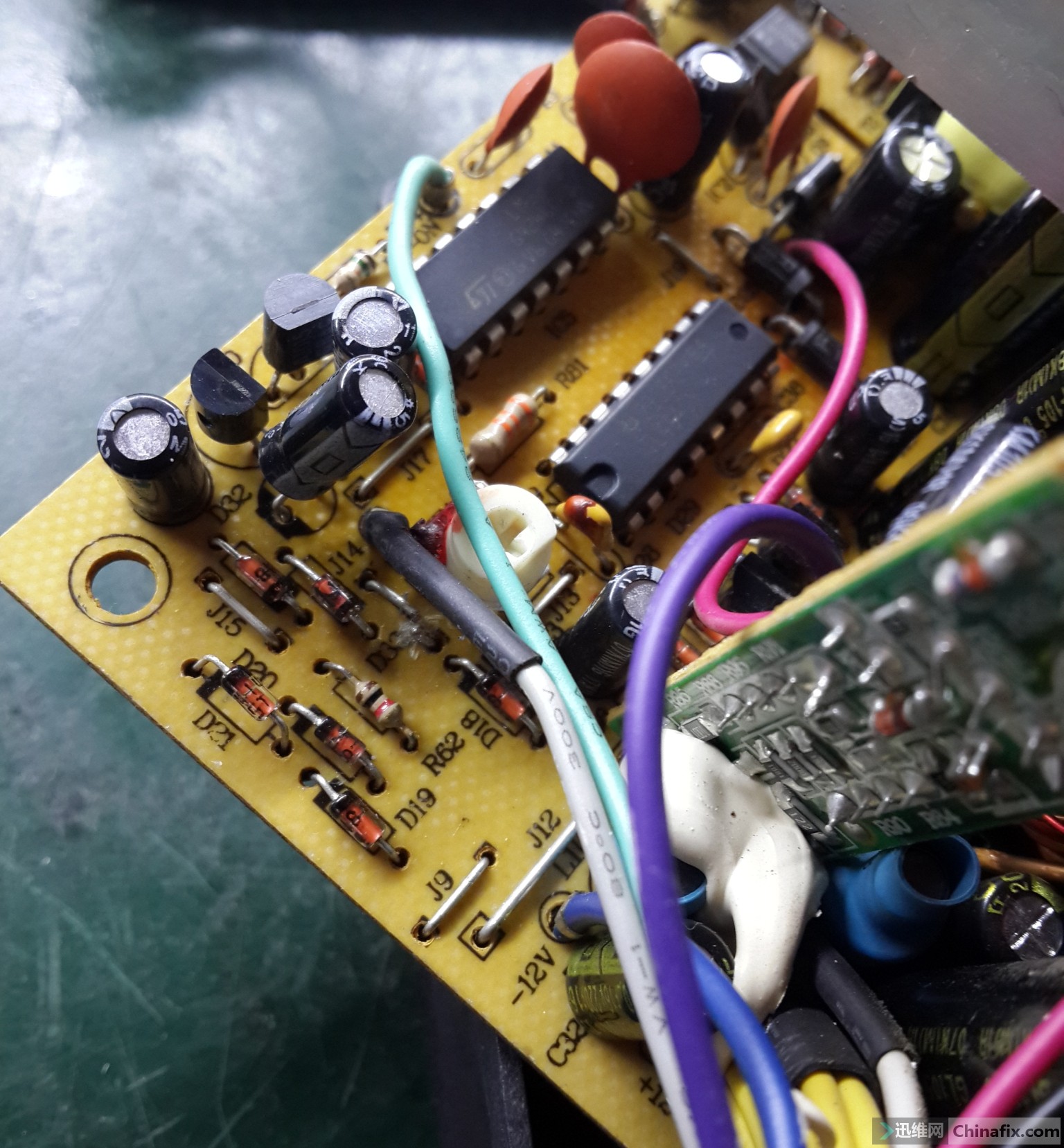 如何短接主机电源好坏