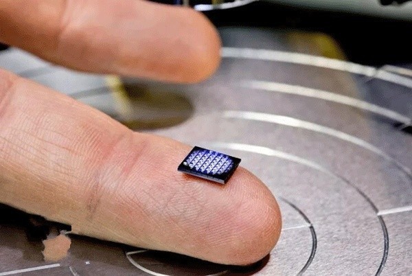 全球最小电脑主机