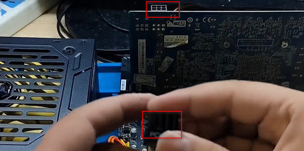 华硕主机电源线怎么插